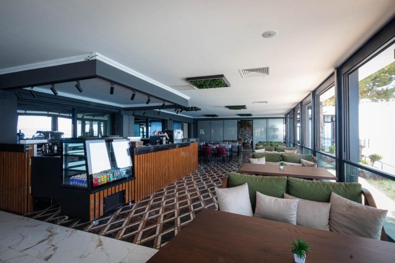 Vira Otel Suites Sinop Buitenkant foto