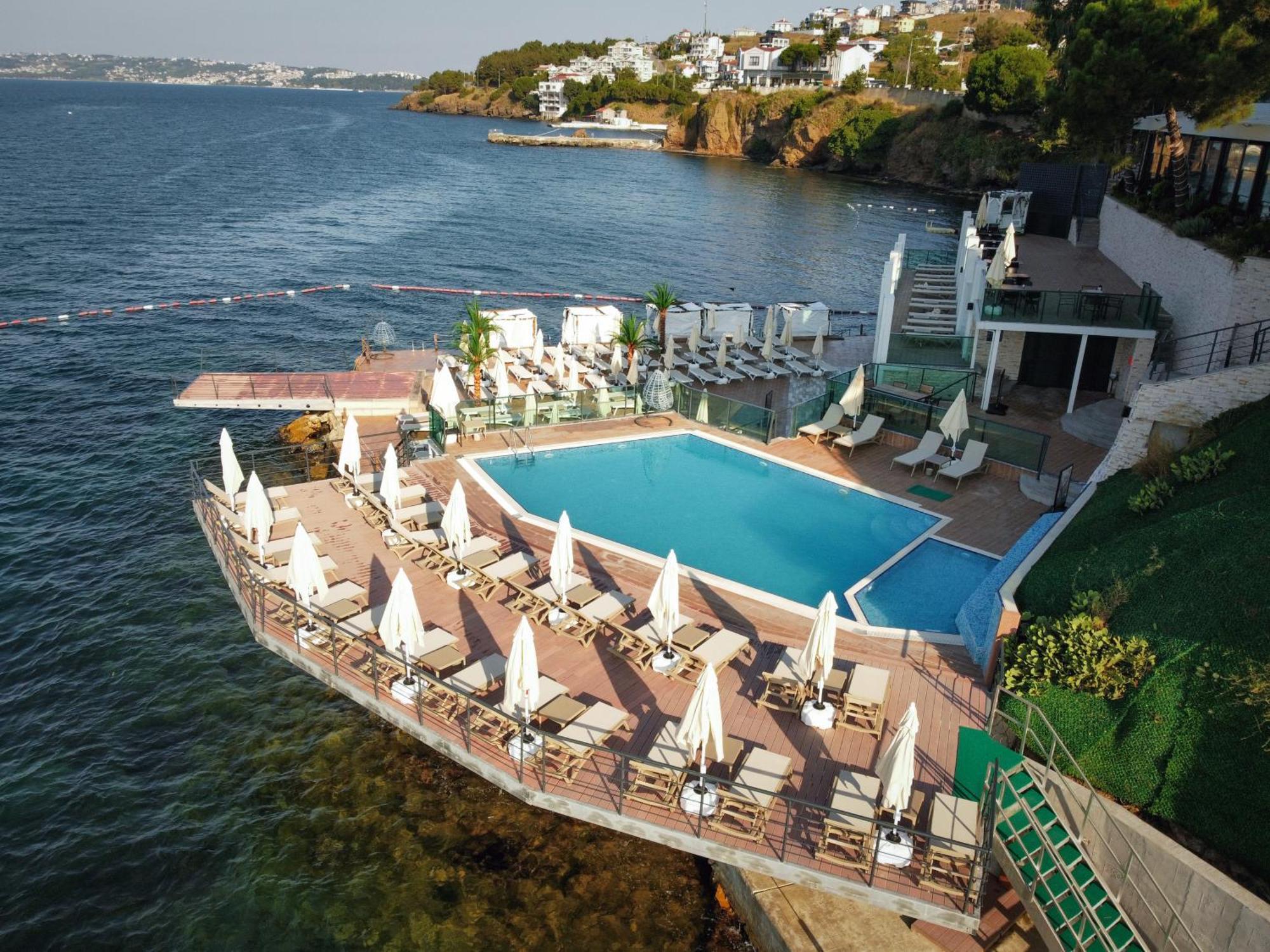 Vira Otel Suites Sinop Buitenkant foto
